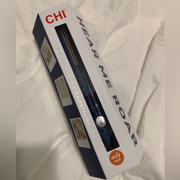 Chi Other - NIB Chi 1” Ceramic Straightener